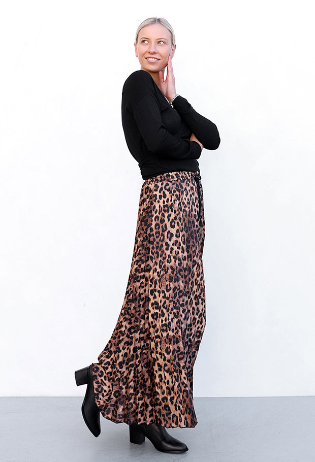 Savage Skirt