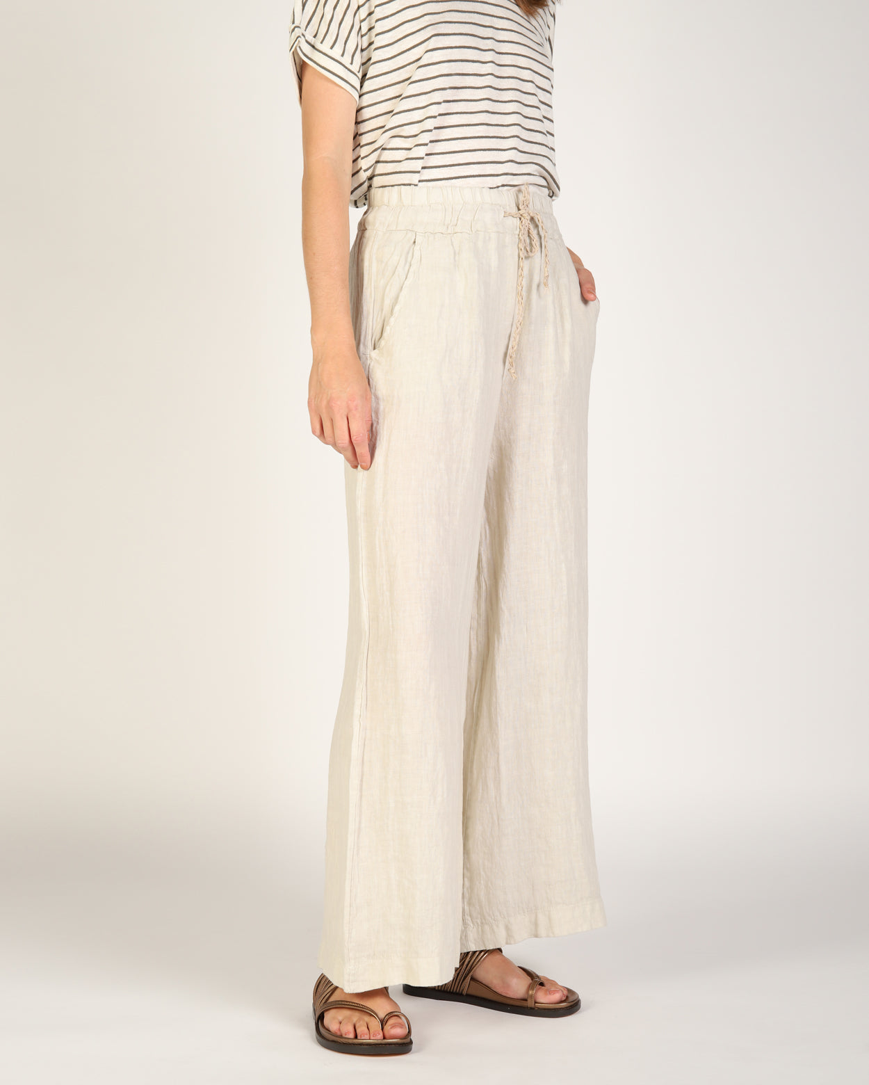 10125-S25_xinalinenpant_picnic_nat_3_1764639867