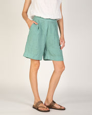 Isla Short