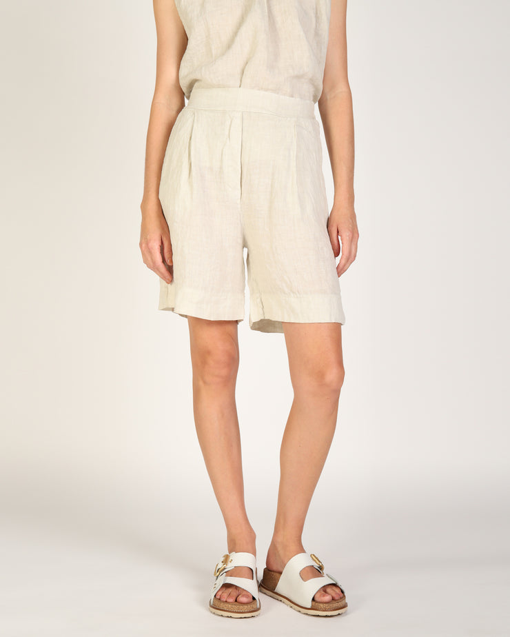 Isla Short