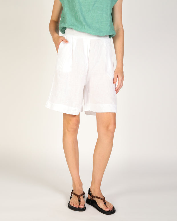 Isla Short