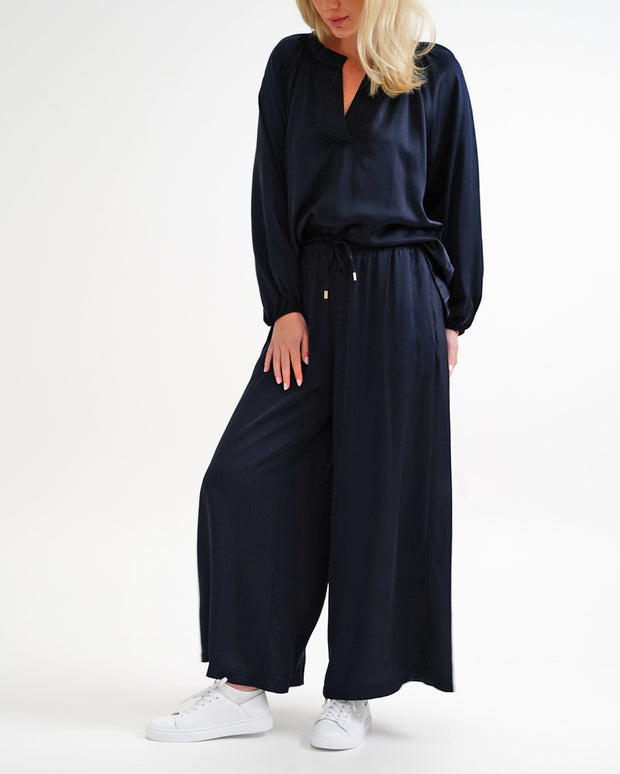 Annie Pant