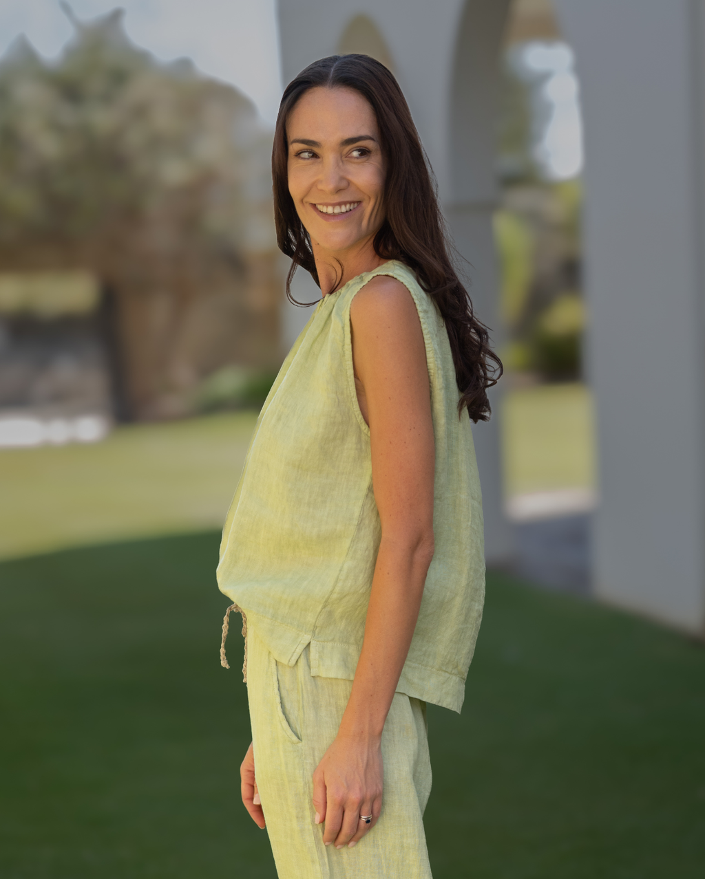 Xina Linen Top  - Kale