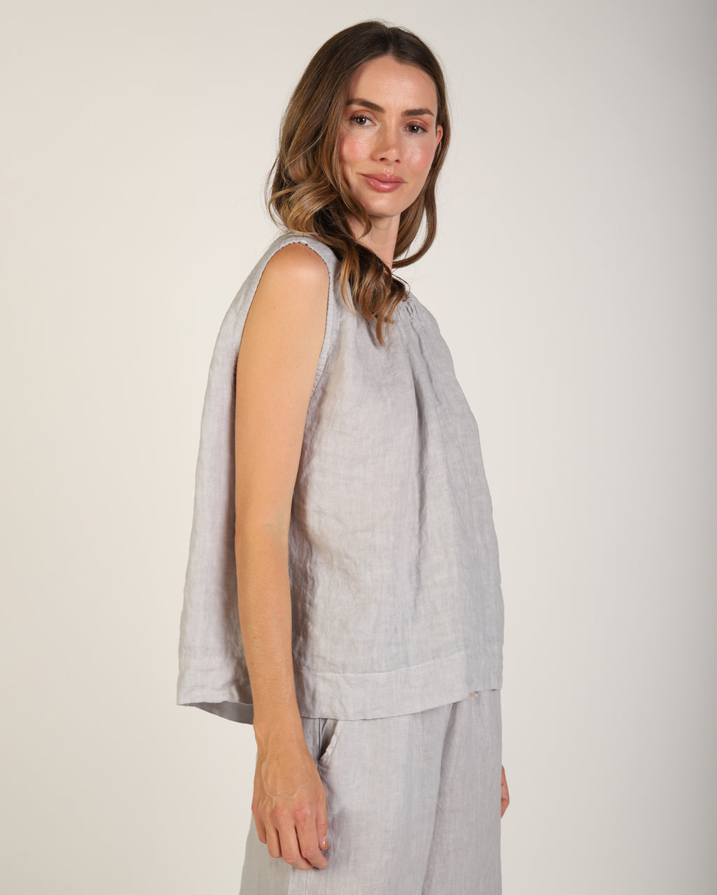 12083_xinalinentop_picnic_sil_4_1764638614