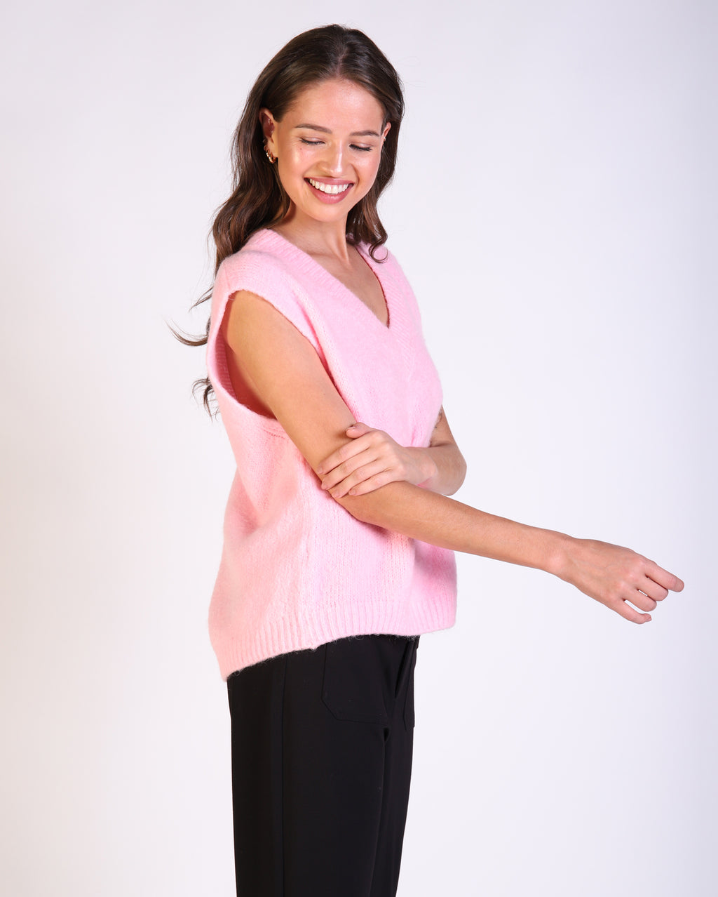 2238-w25_oliknitvest_picnic_bsh_3_1764644845