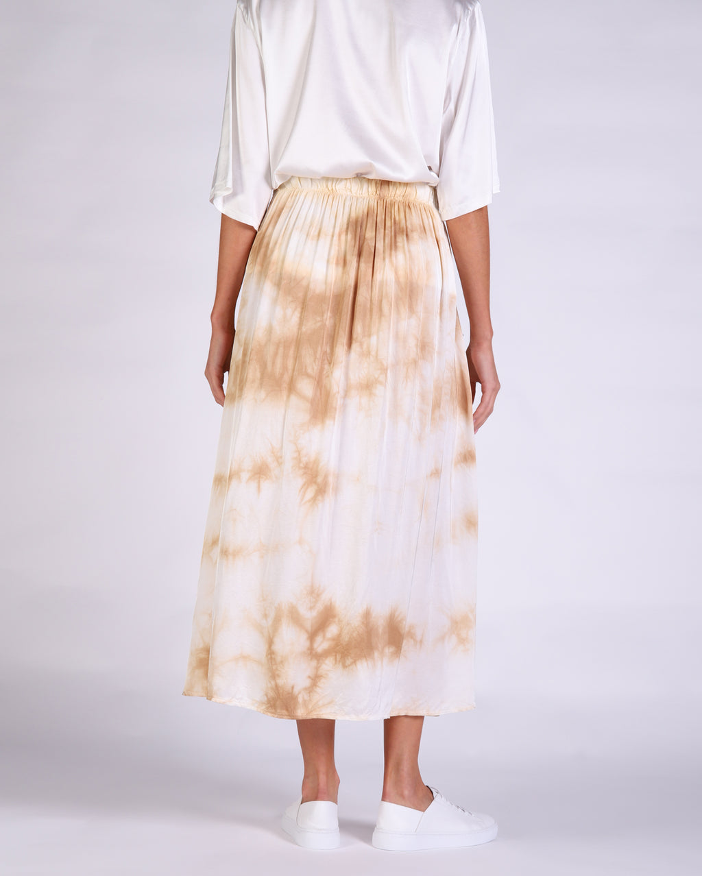 22754_larissaskirt_picnic_tan_4_1764638755