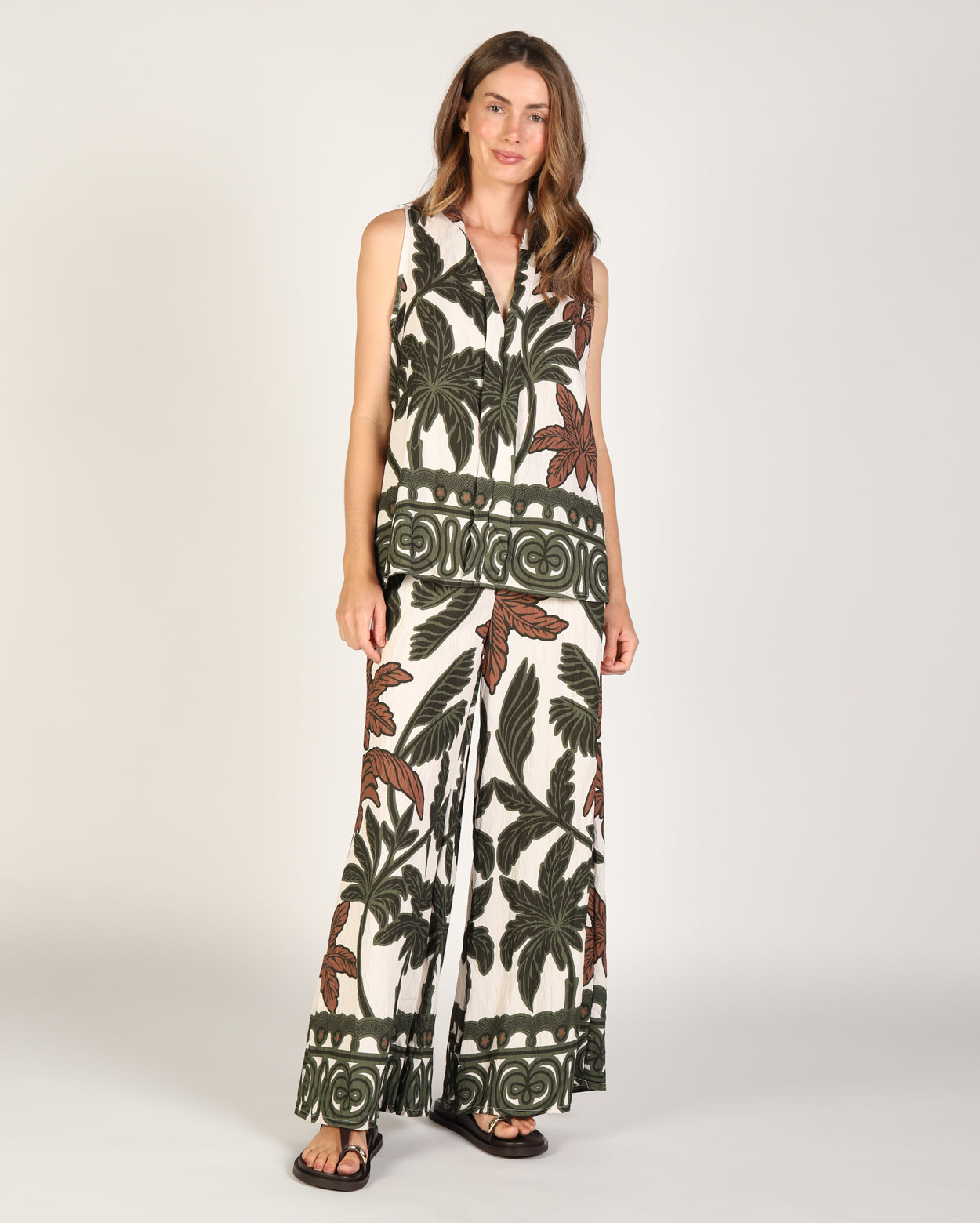 32967_tiffanytop_picnic_grnmulti_1_1764638228