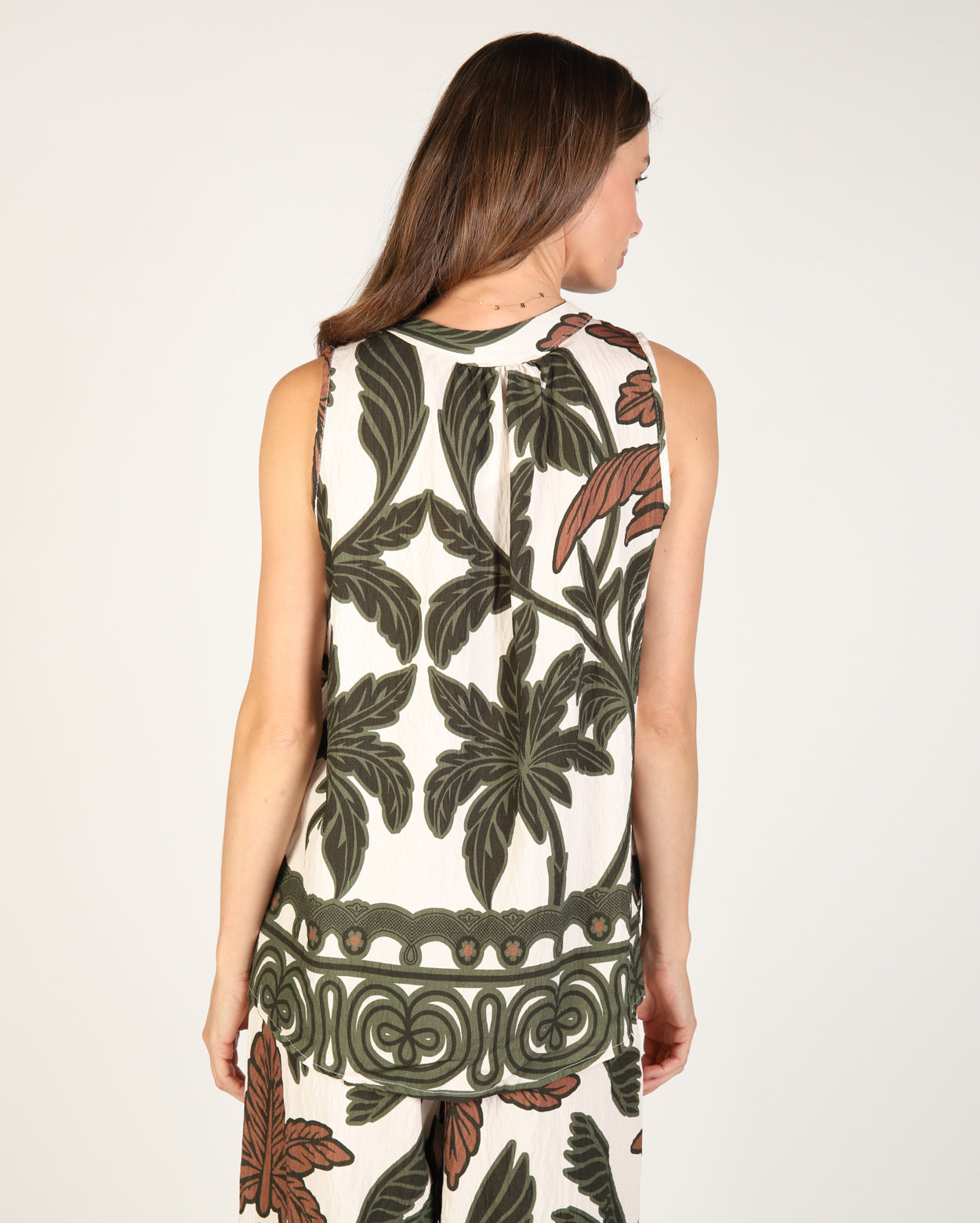 32967_tiffanytop_picnic_grnmulti_4_1764638178