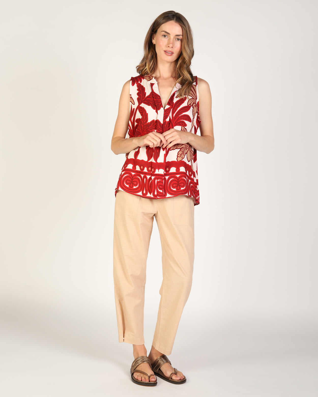 32967_tiffanytop_picnic_redmulti_2_1764638519