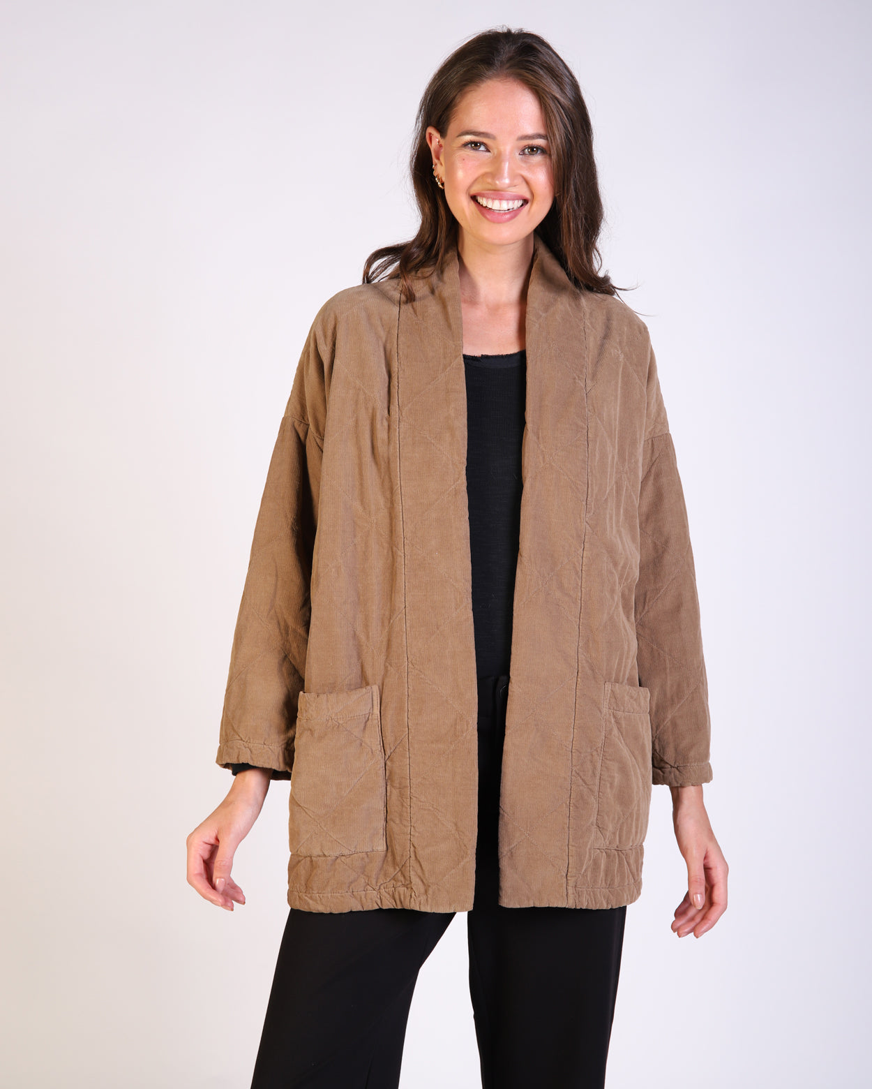 60360_chloejacket_picnic_cam_1_1764647238