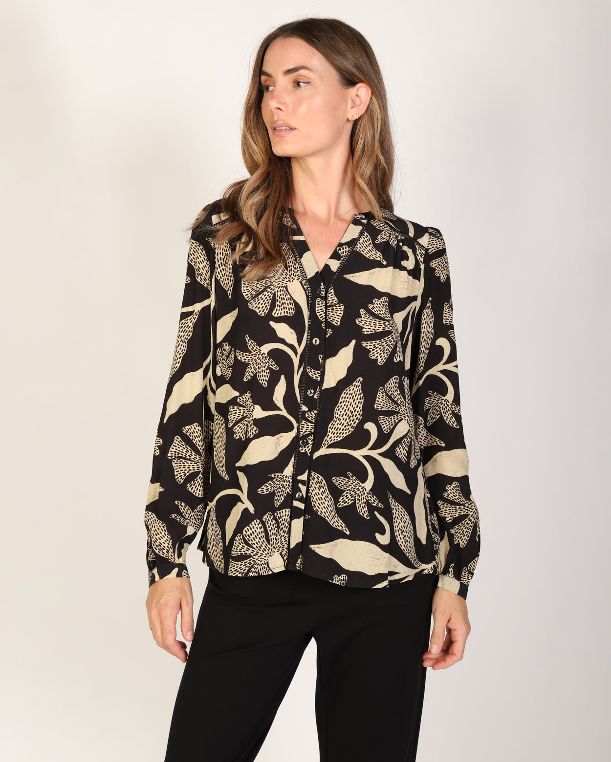 Blossom Top  - Black/White