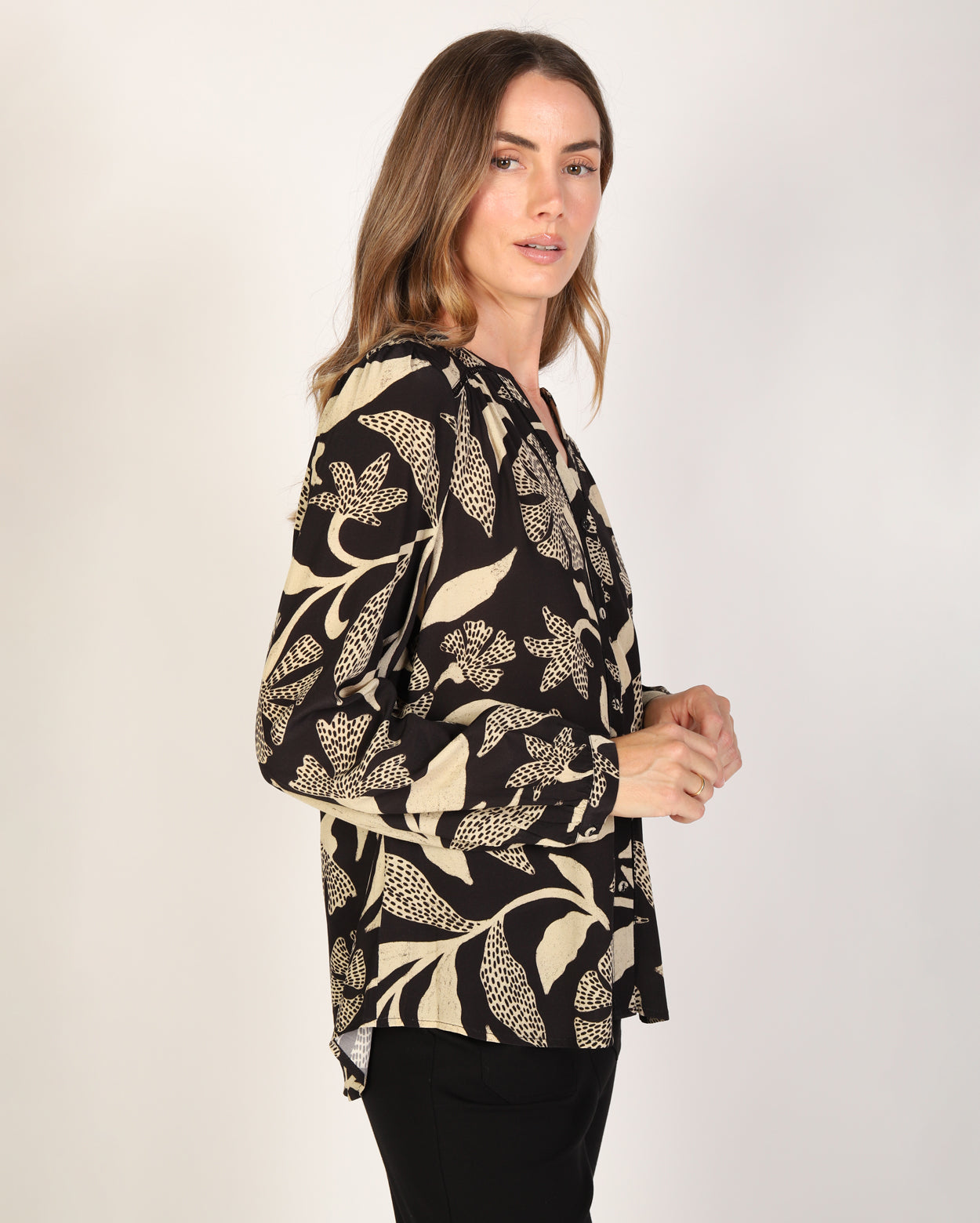 Blossom Top  - Black/White