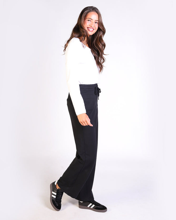 Freya Pant