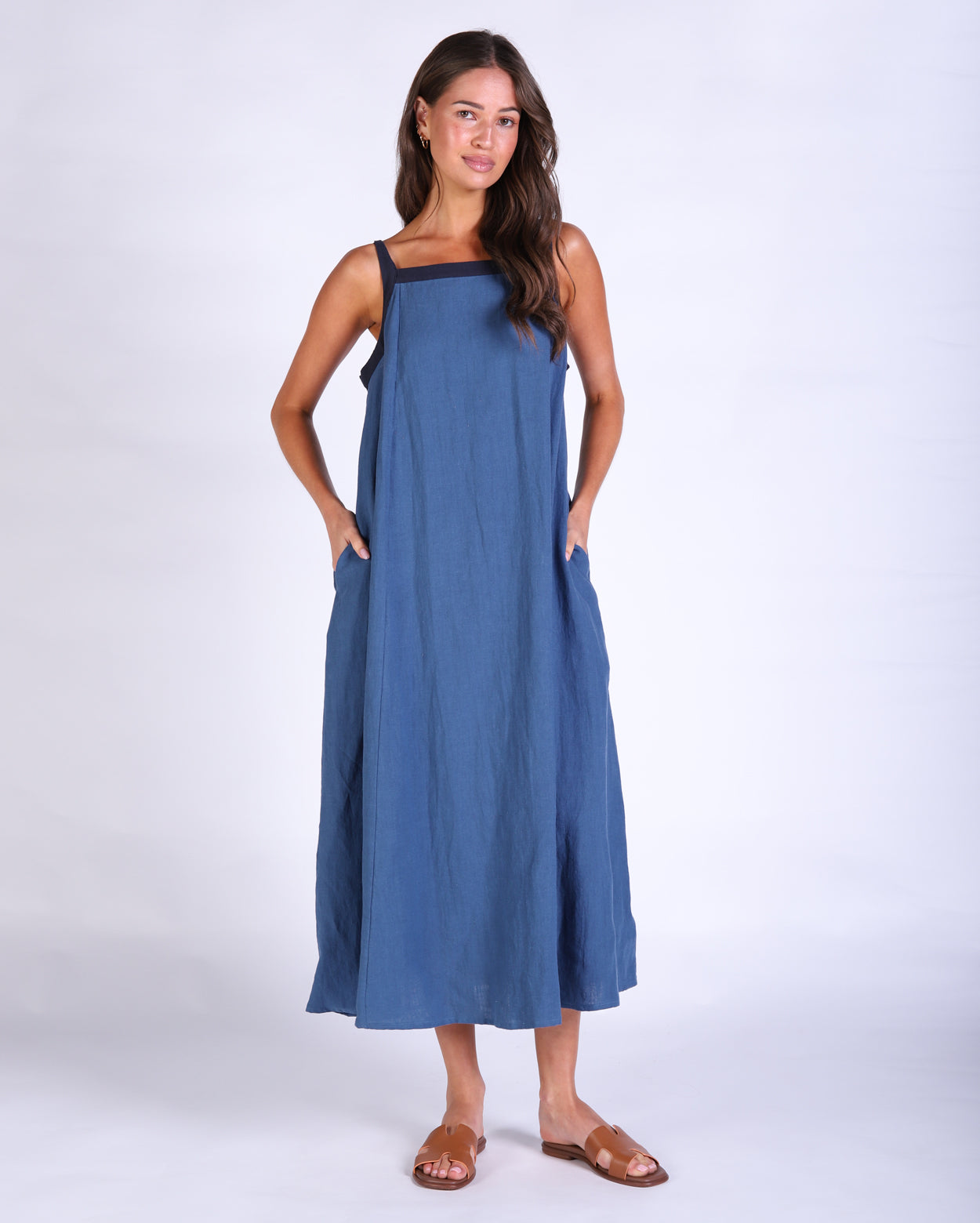 BZ765_conniedress_picnic_blu_6_1764639162