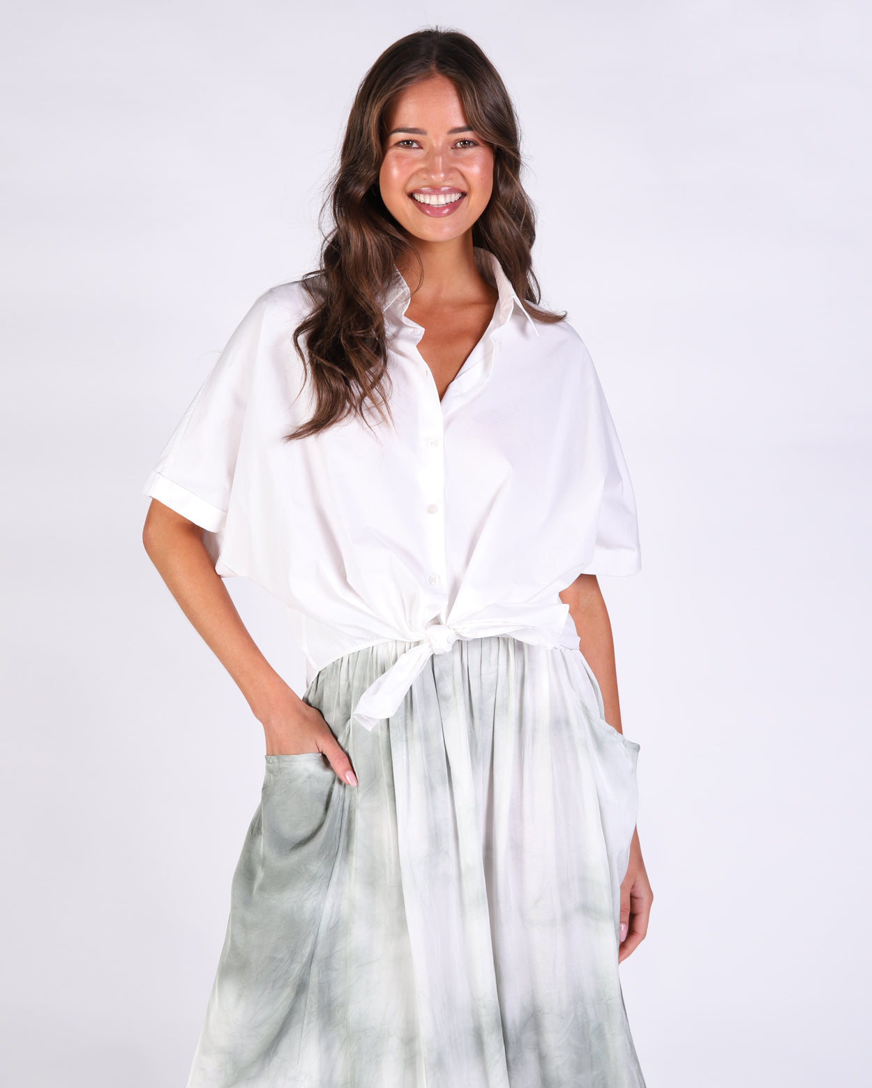 ME1547_emilyshirt_picnic_whi_6_1764638946