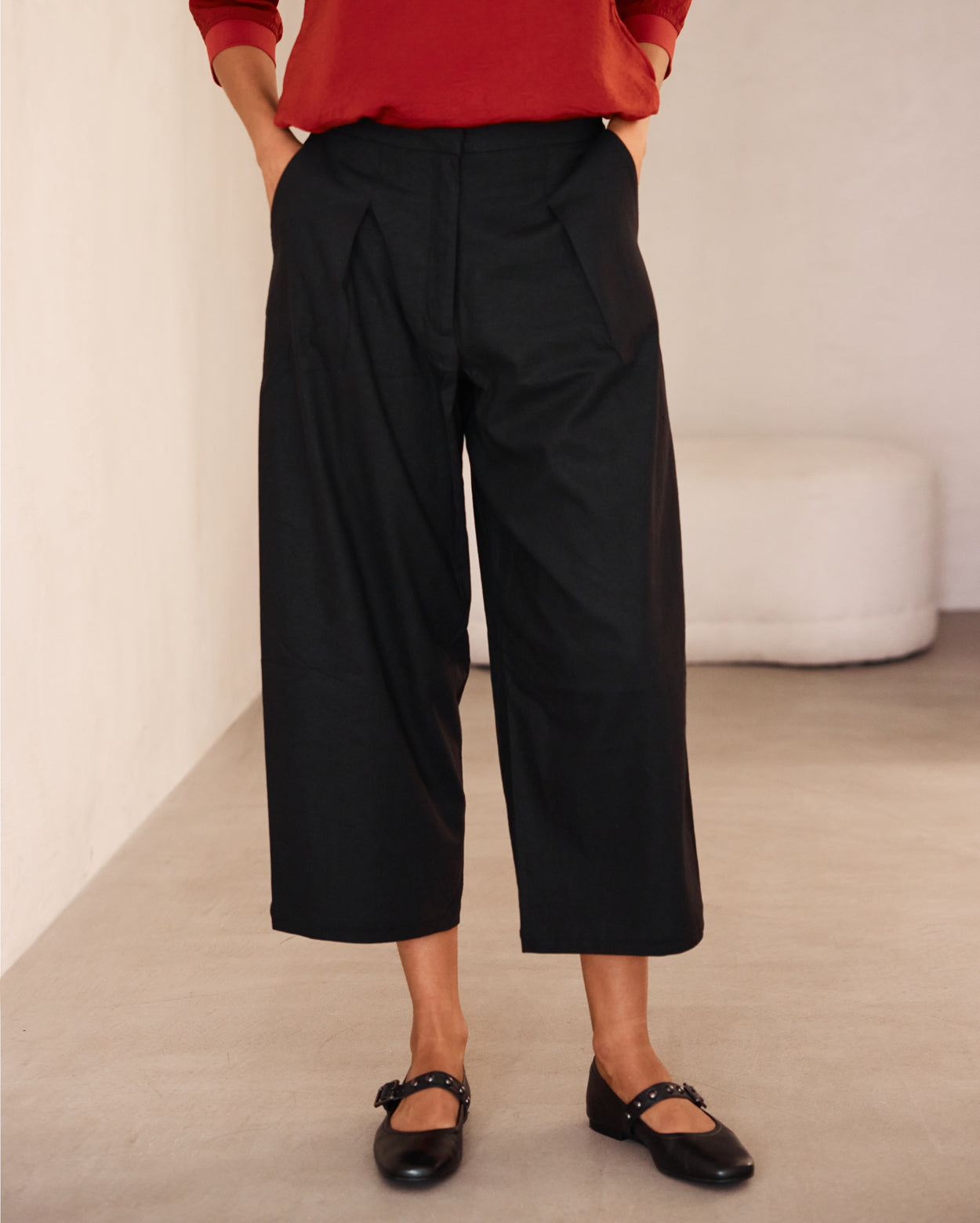 Estelle Pant - Black