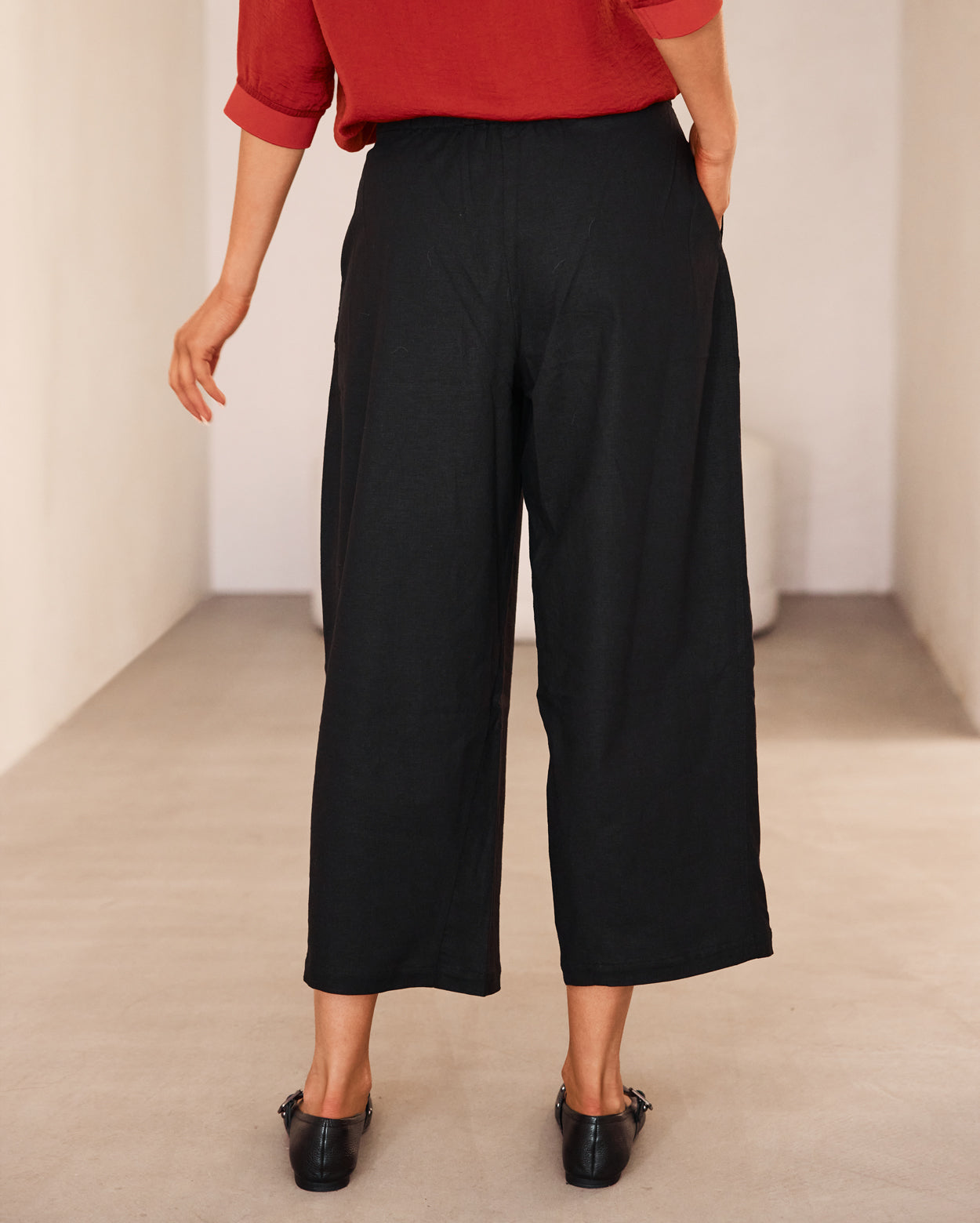 Estelle Pant - Black
