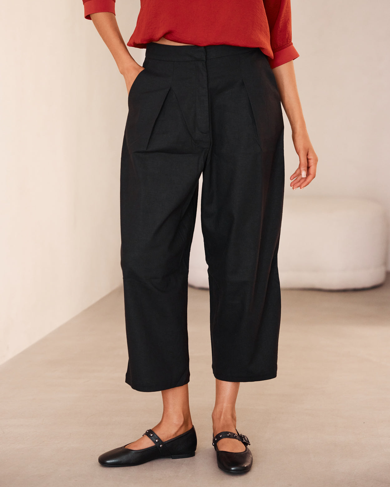 Estelle Pant - Black