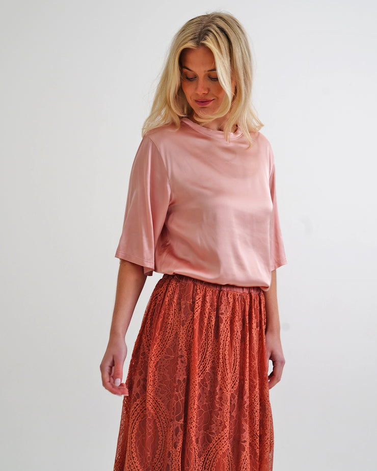 Lottie Top