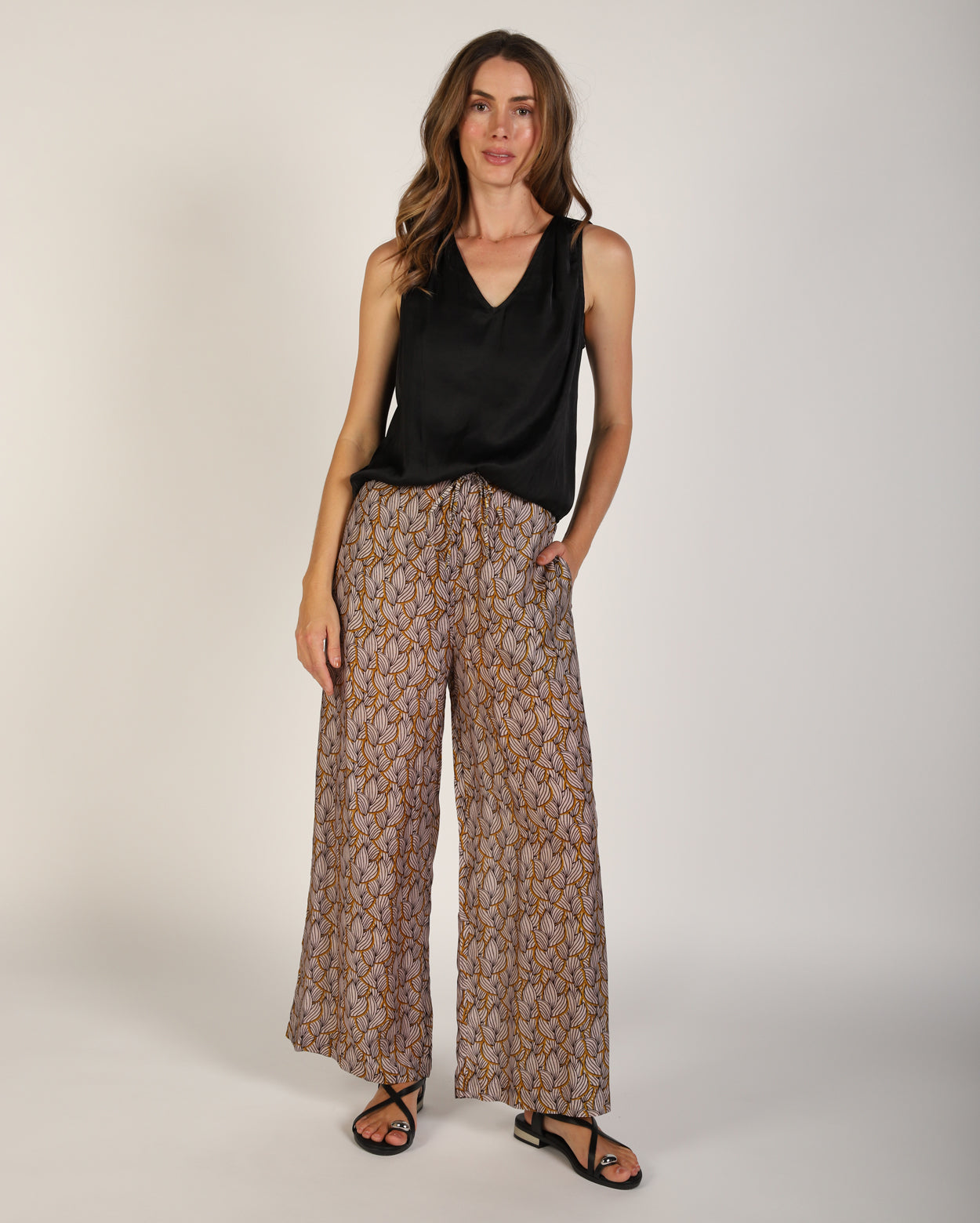 as016_orlapant_picnic_mul_1_1764638102