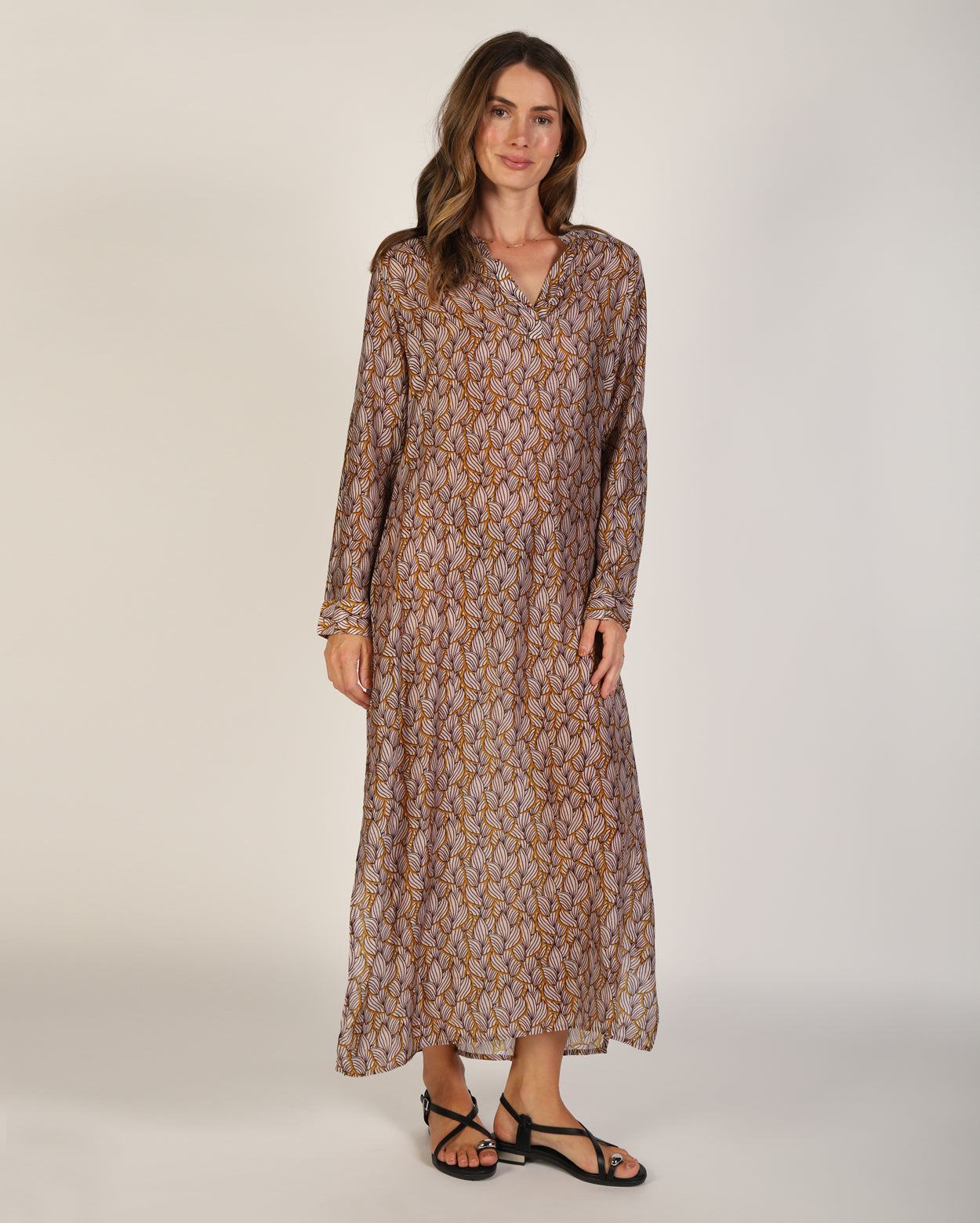 as022_orladress_picnic_mul_2_1764638136