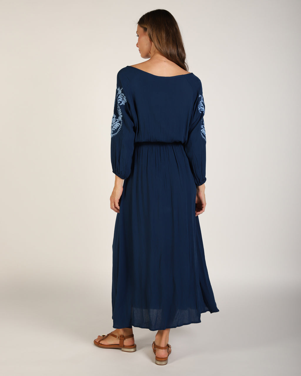 as023_noradress_picnic_dbl_5_1764638122