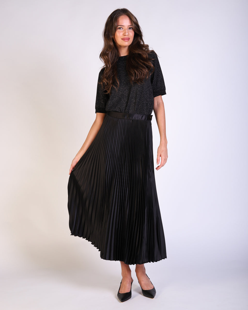 bt25067-1_charlieskirt_picnic_blk_1_1764645094