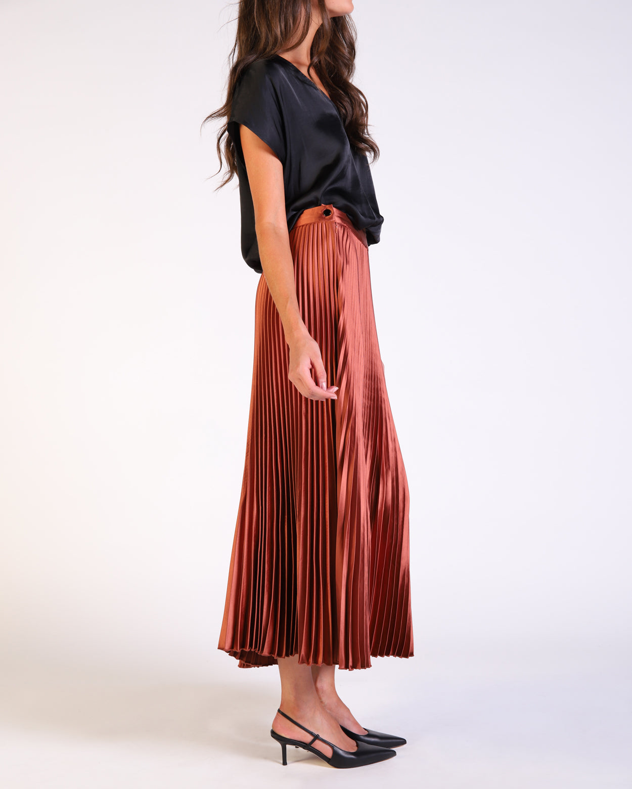 bt25067-1_charlieskirt_picnic_cop_3_1764645080