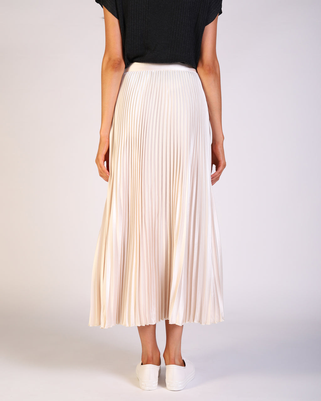 bt25067-1_charlieskirt_picnic_oys_4_1764644996