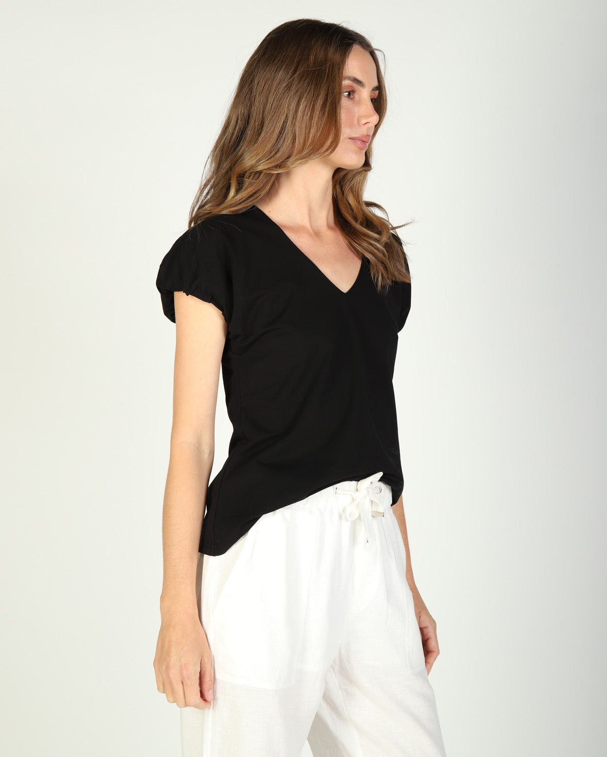 bt25339-1_charlottetee_picnic_blk_2_1764638503