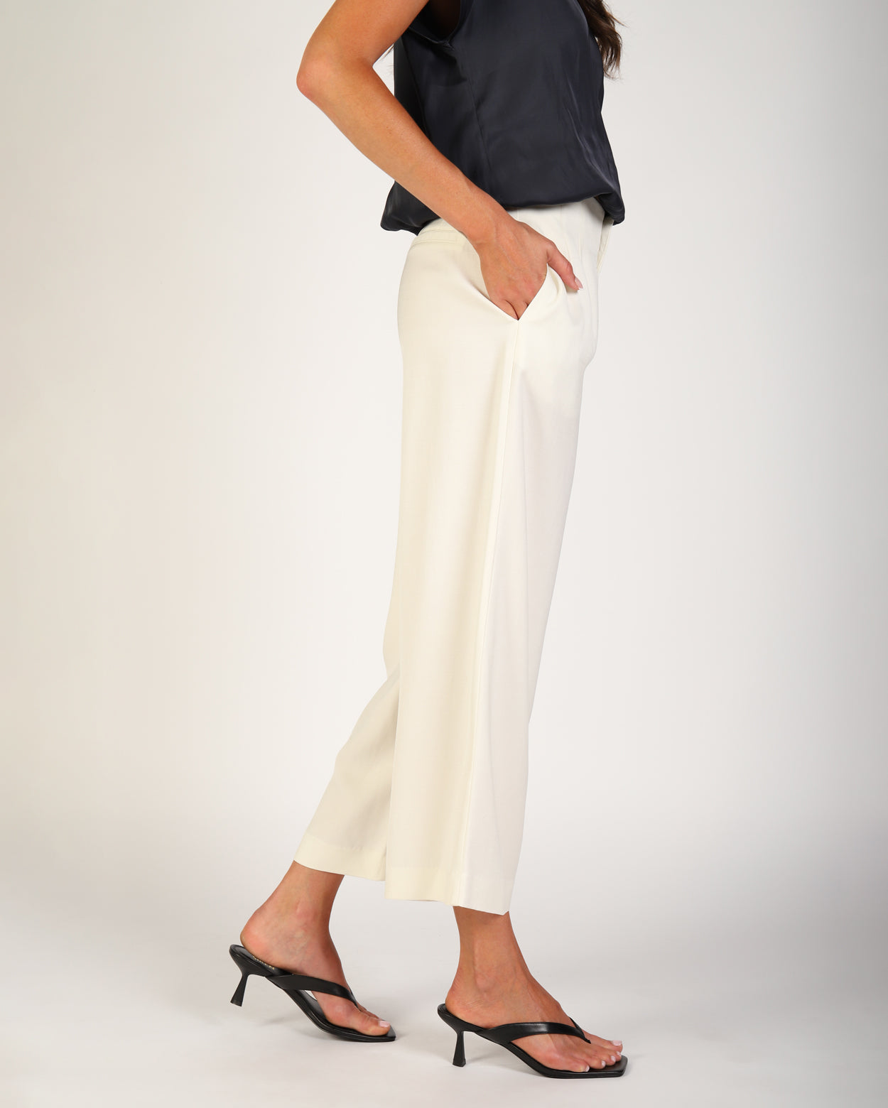 Courtney Culotte - Vanilla