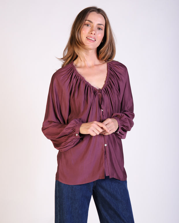 Kerri Top