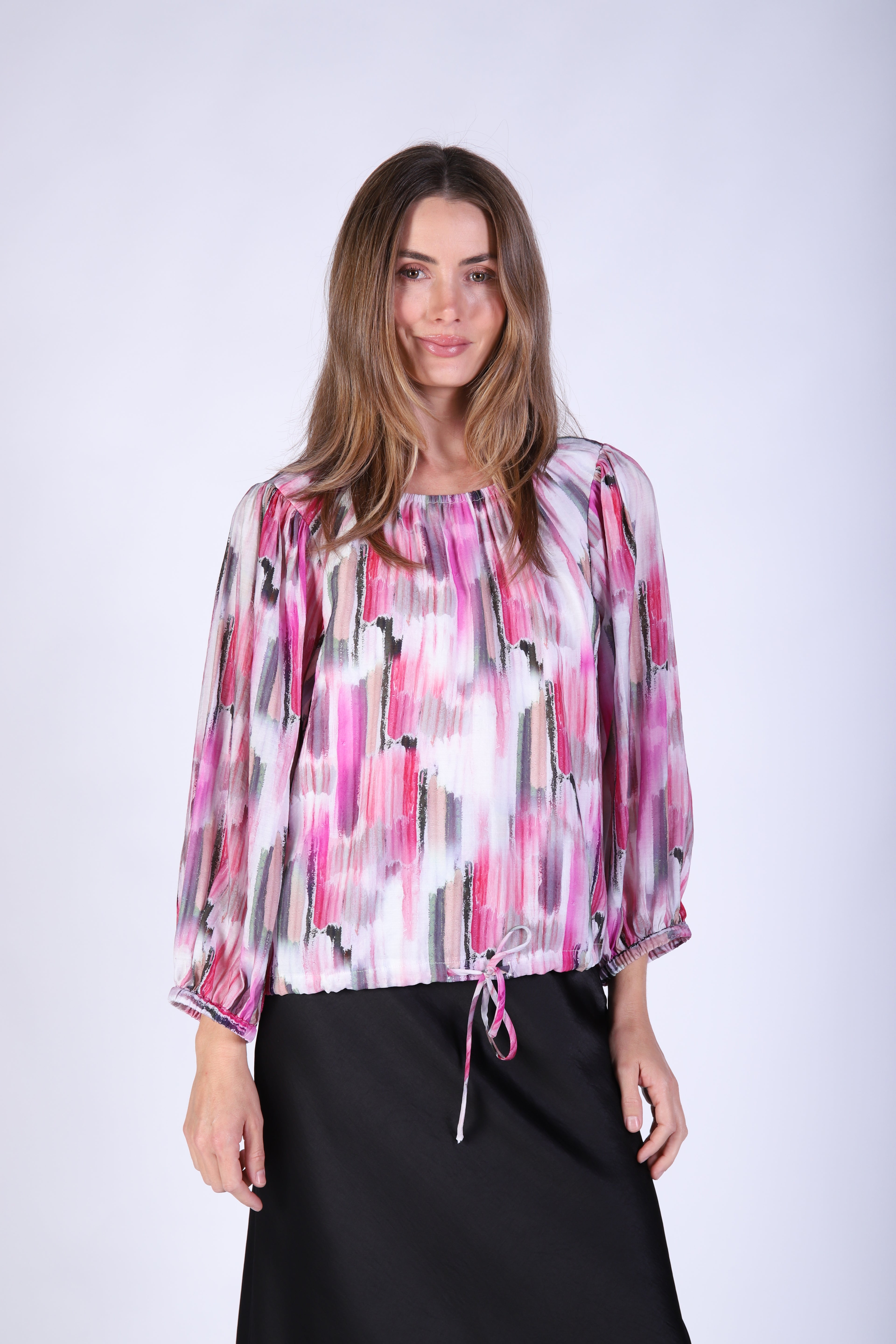 bz752-p2_sophietop_picnic_pin_1_1764644056