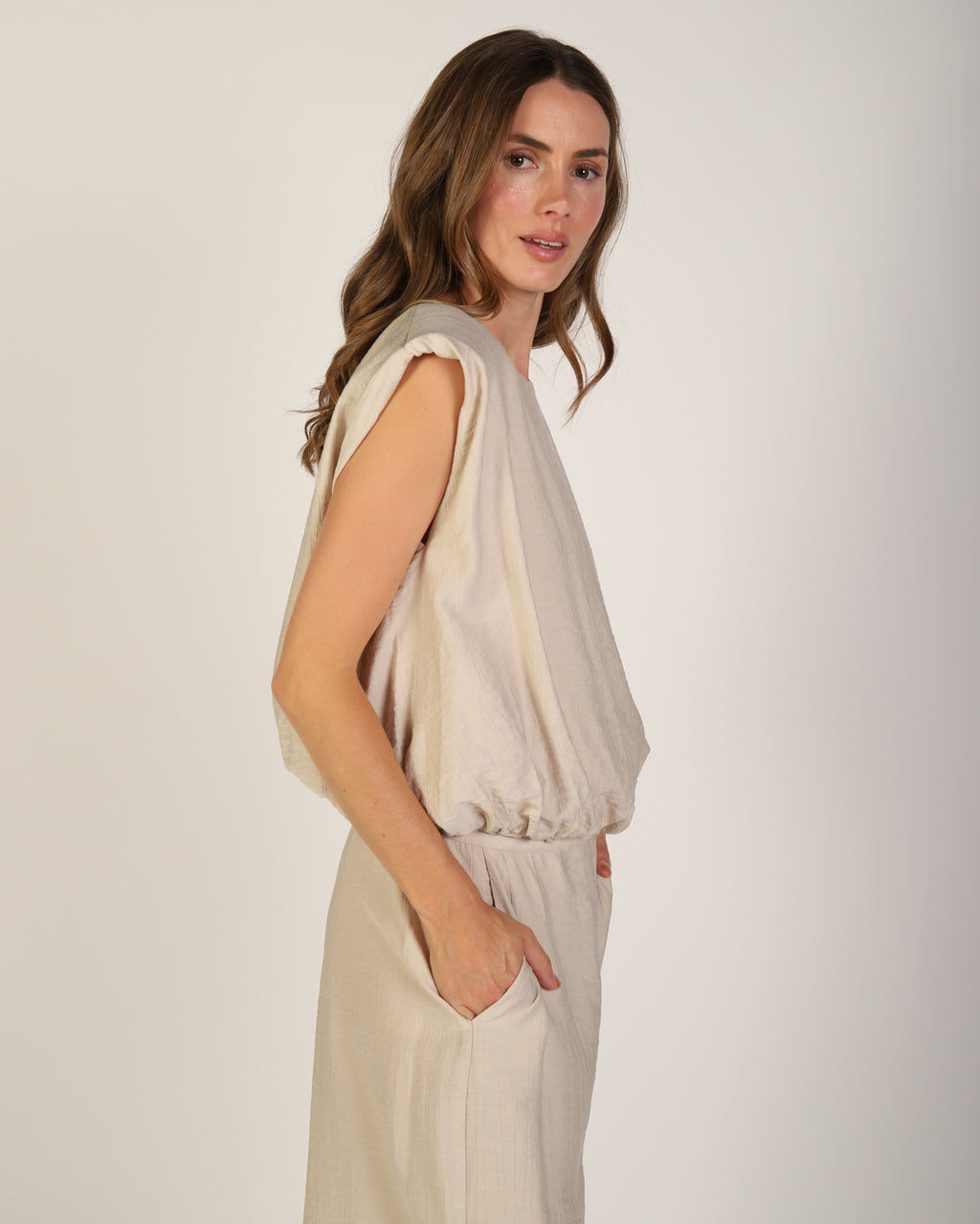 bz755_fallontop_picnic_stn_4_1764638499