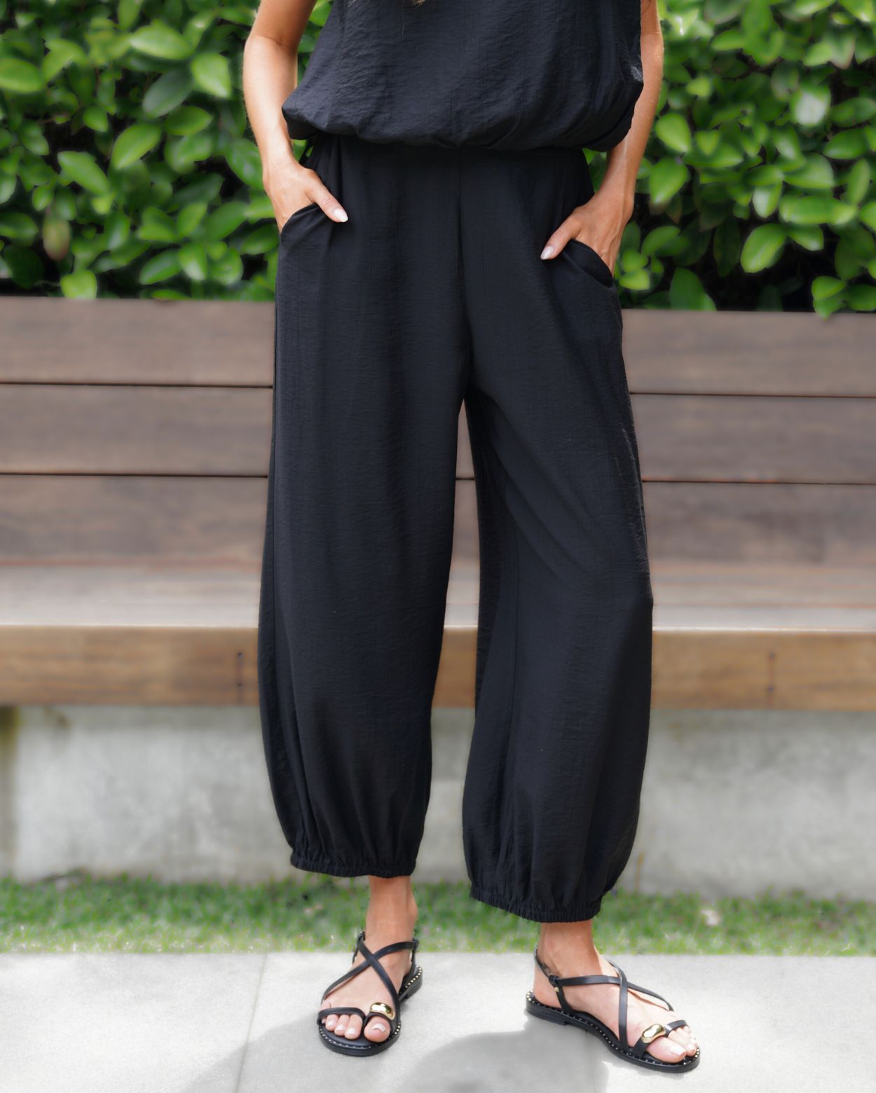 bz756_fallonpant_picnic_blk_3_1764639633