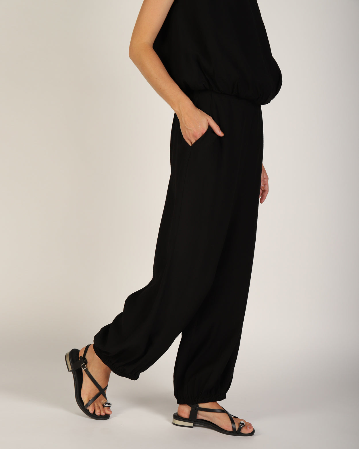 bz756_fallonpant_picnic_blk_4_1764639717