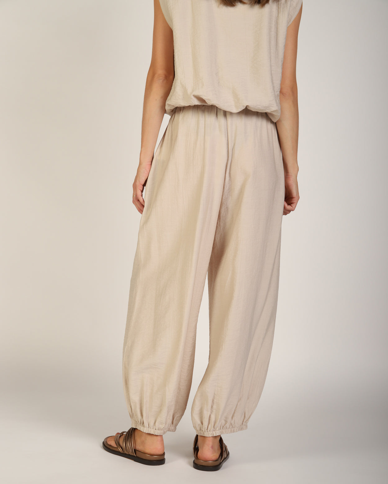 bz756_fallonpant_picnic_stn_5_1764639720