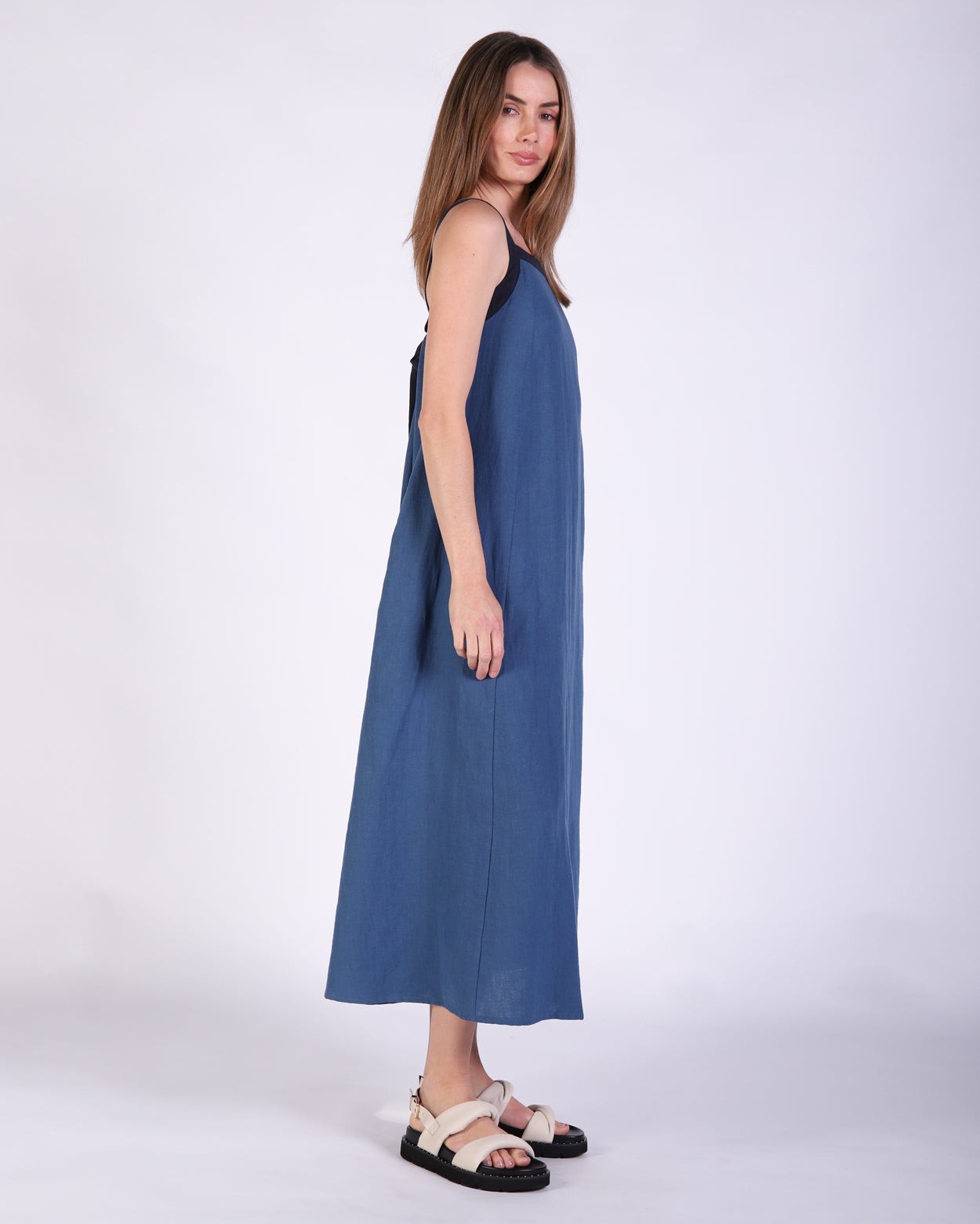 bz765_conniedress_picnic_blu_3_1764639137