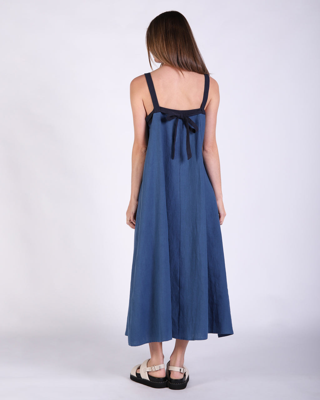 bz765_conniedress_picnic_blu_4_1764639143