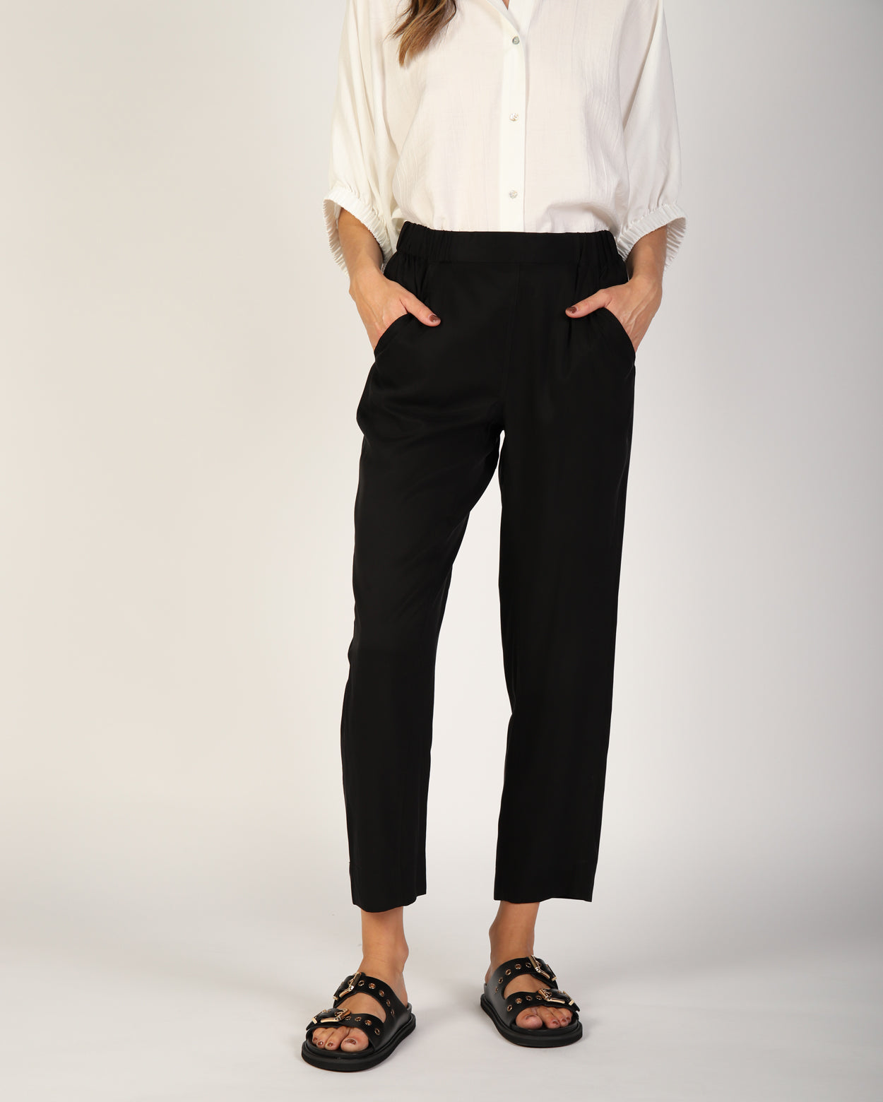 Delta Pant  - Black