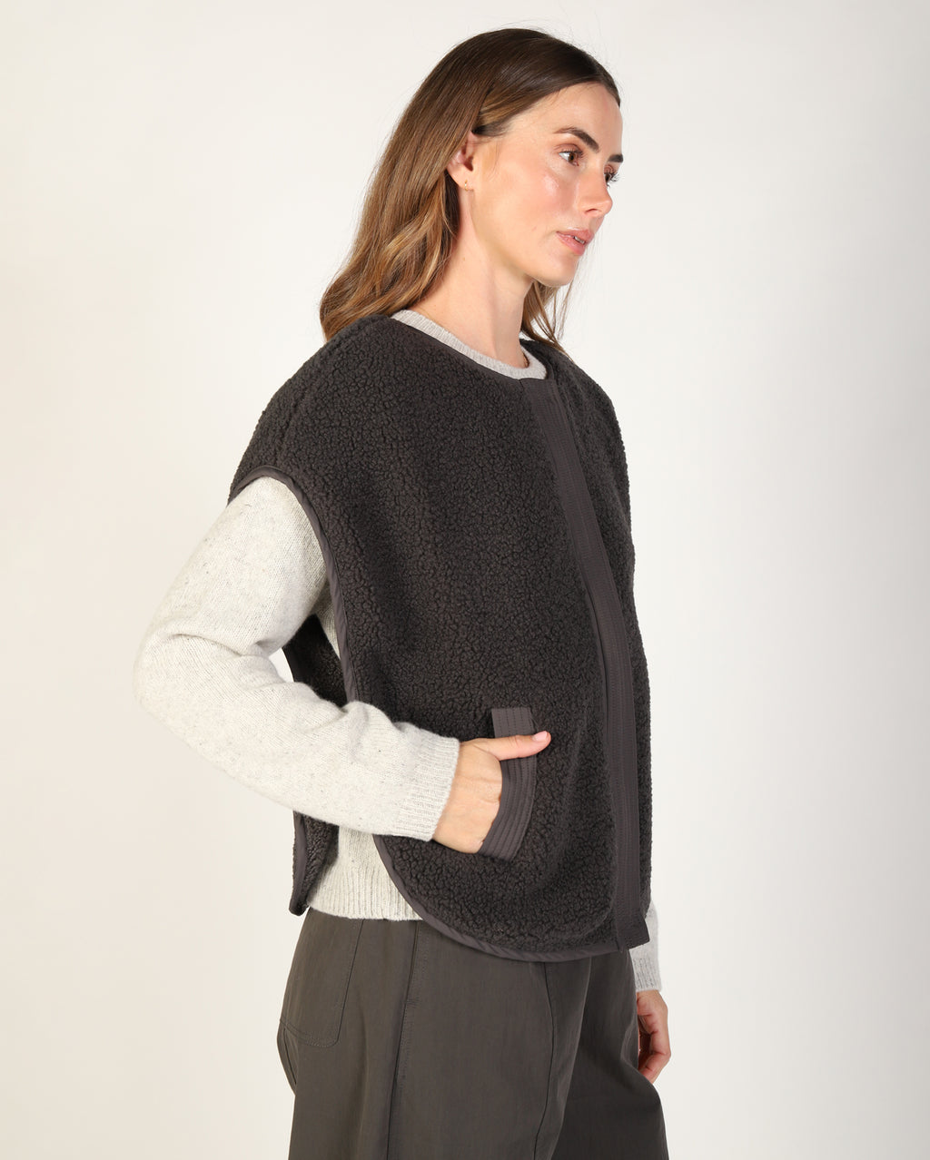 Paulina Vest - Charcoal