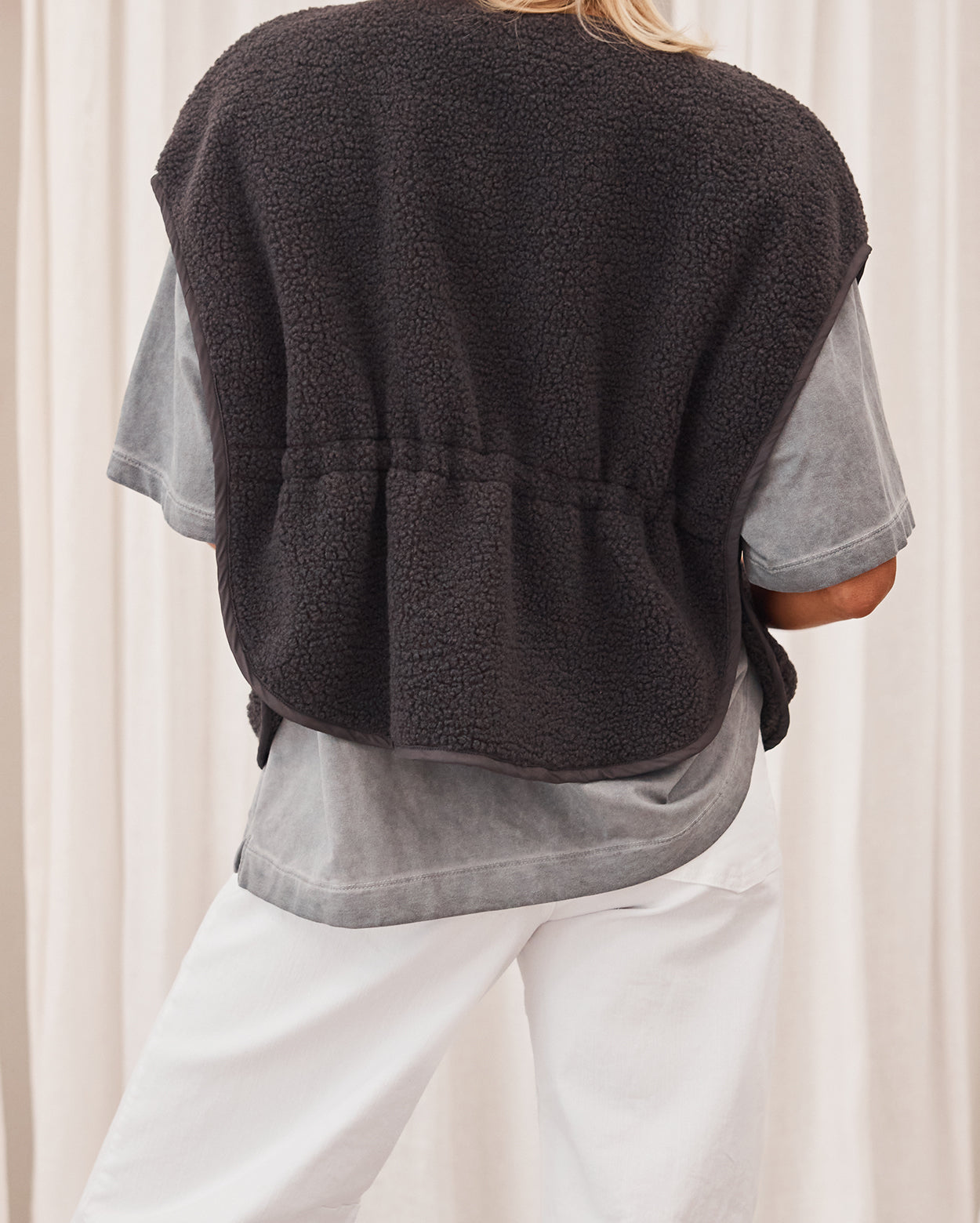 Paulina Vest - Charcoal