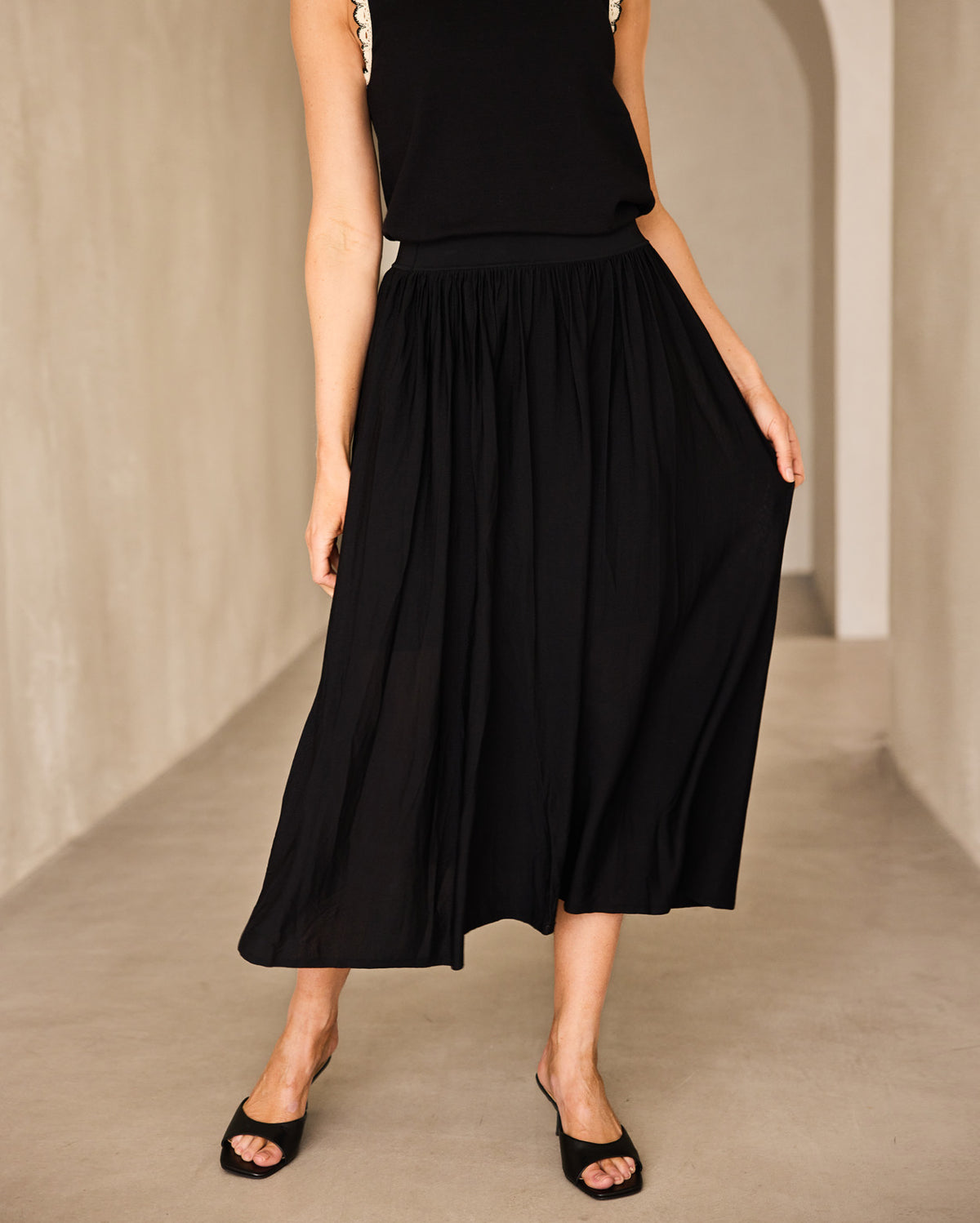 Tessa Skirt - Black