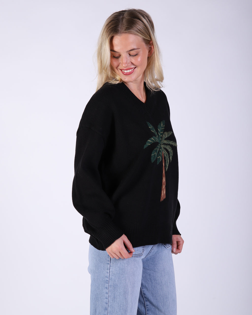 hc25066-1_palmknit_picnic_blk_3_1764644544
