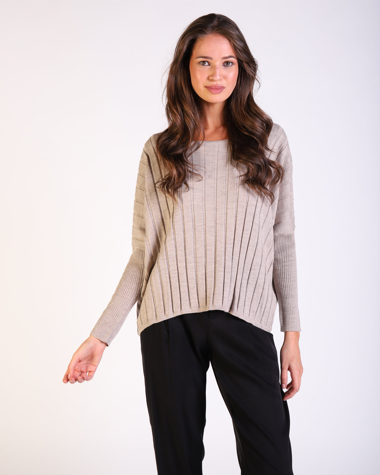 ls039-w25_elanamerinoknit_picnic_oat_1_1764644680