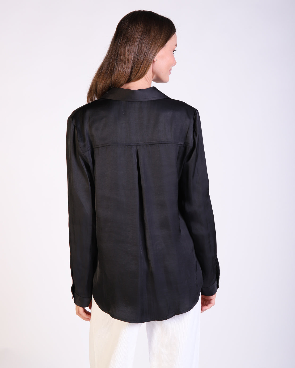 me1279-w25_camileshirt_picnic_blk_4_1764645166