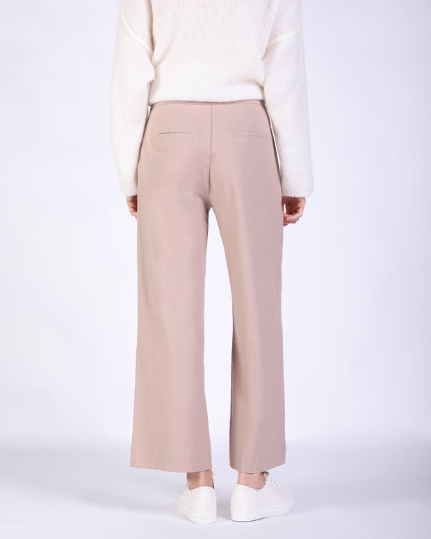 Frankie Pant