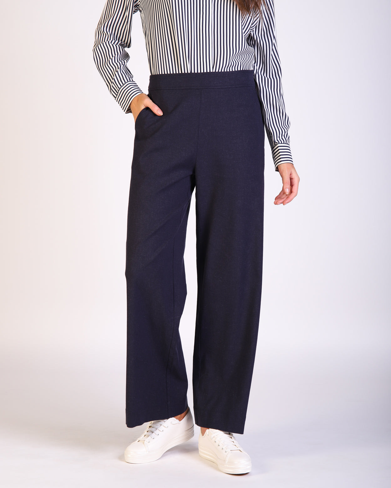 me1536_francispant_picnic_ink_1_1764647041