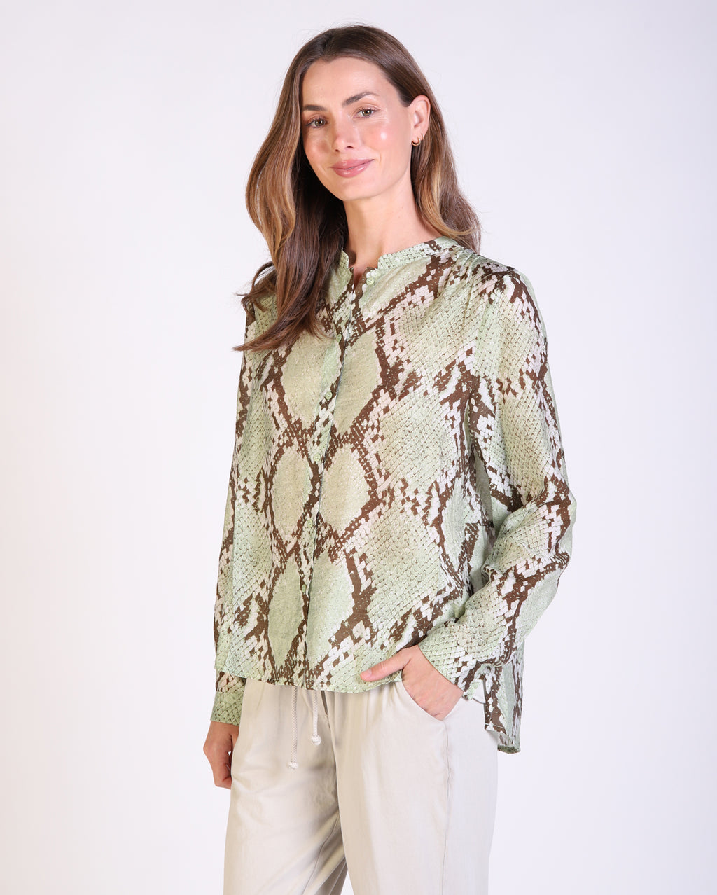 me1539-P1_hannahtop_picnic_snk_1_1764644501