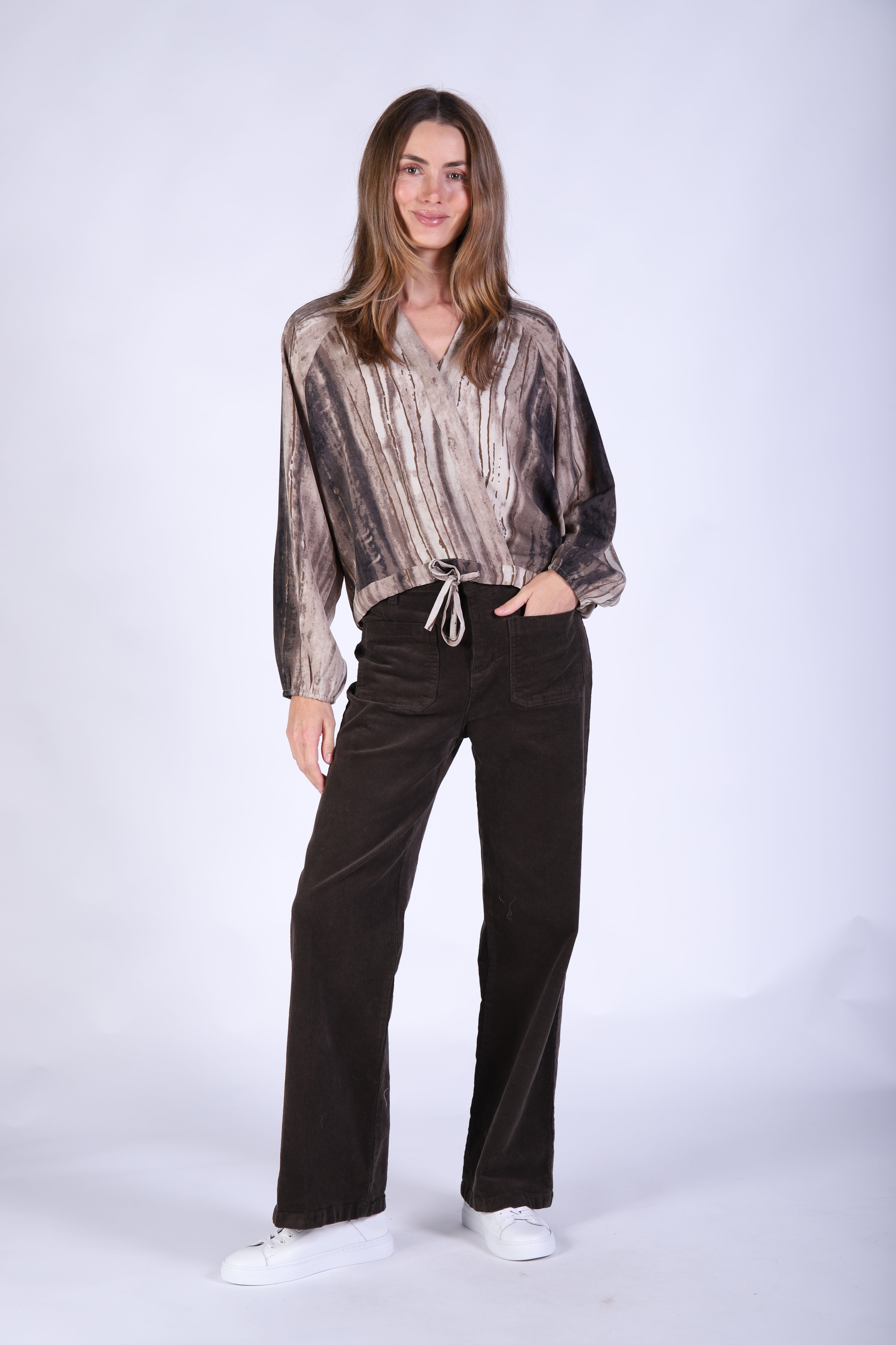 me1545-p2_racheltop_picnic_gre_1_1764644244